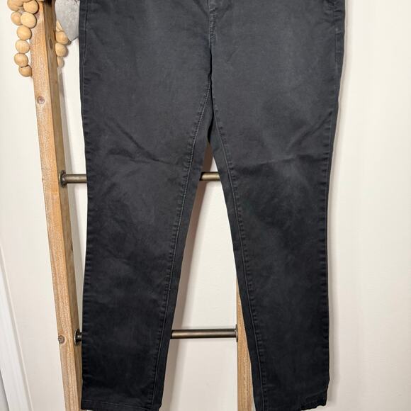 Levi Strauss and Co Black Khaki Pants Size 34 x 32 - Picture 3 of 9